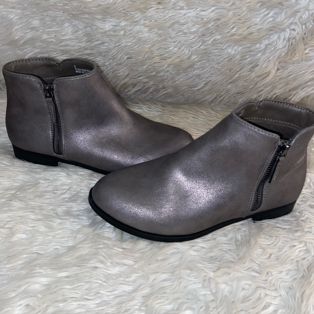 Gray shiny boots